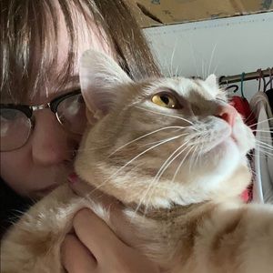 Meet your Posher, Olivia